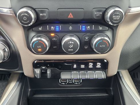 Used 2021 RAM 1500 Laramie RWD image 22
