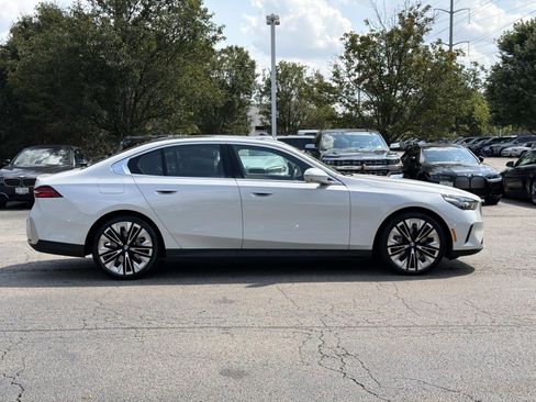 Used 2026 BMW 540i xDrive AWD/4WD image 4