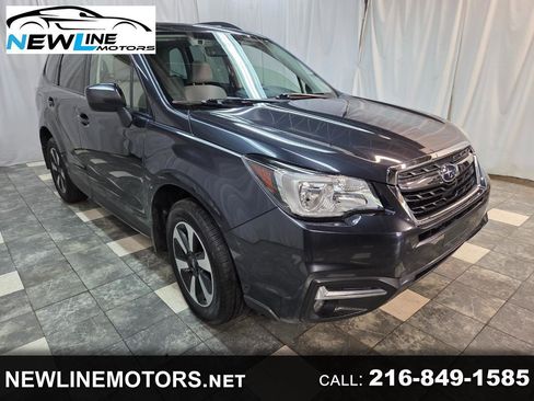 Used 2018 Subaru Forester 2.5i Premium AWD/4WD image 1
