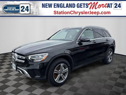 Used 2021 Mercedes-Benz GLC 300 4MATIC image 1