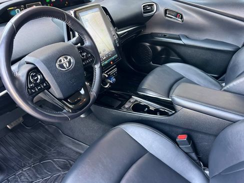 Certified 2021 Toyota Prius Prime Limited FWD image 12