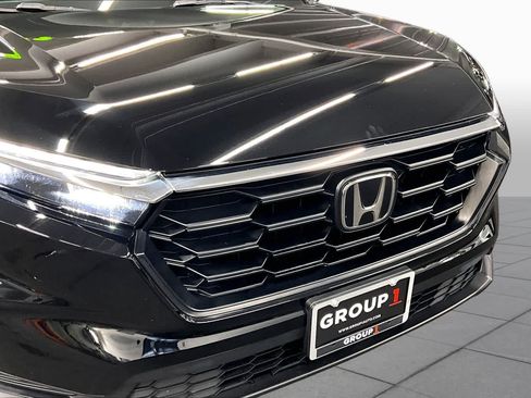 Used 2024 Honda CR-V LX image 29
