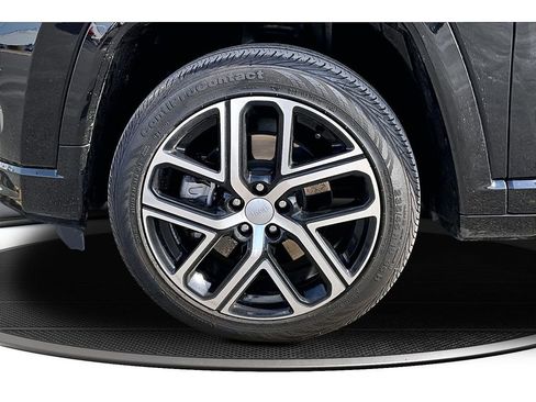 Certified 2024 Jeep Compass Limited w/ Elite Group AWD/4WD image 11