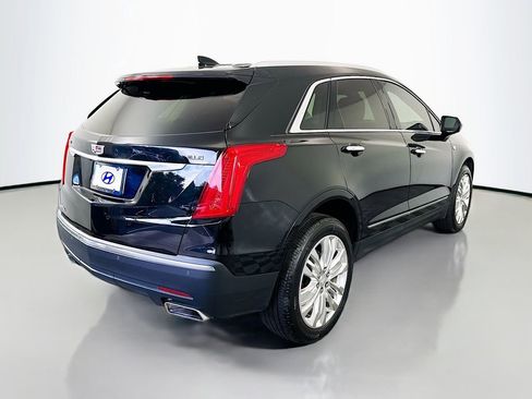 Used 2017 Cadillac XT5 Premium Luxury w/ Advanced Security Package FWD image 5