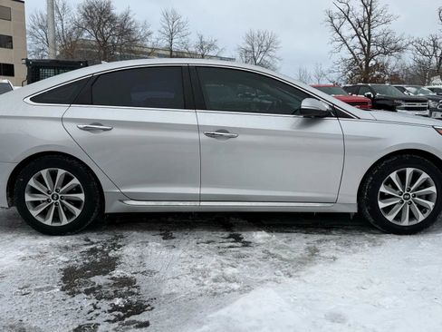 Used 2017 Hyundai Sonata Sport w/ Value Edition Package 02 image 8