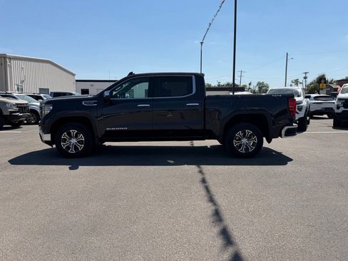 Used 2026 GMC Sierra 1500 SLT AWD/4WD image 7
