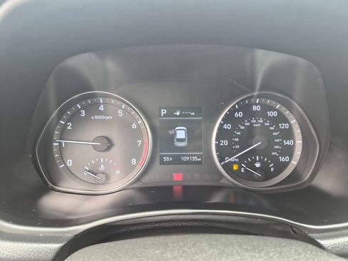 Used 2018 Hyundai Elantra GT image 15