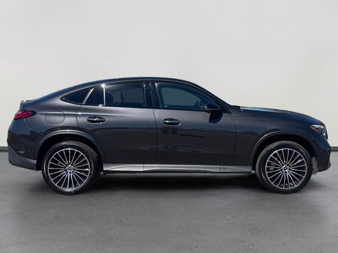 Used 2024 Mercedes-Benz GLC 300 4MATIC image 6