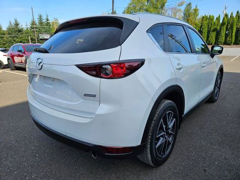 Used 2018 MAZDA CX-5 Touring w/ Preferred Equipment Package AWD/4WD image 5