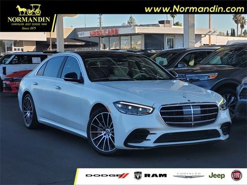 Used 2022 Mercedes-Benz S 580 4MATIC Sedan image 1