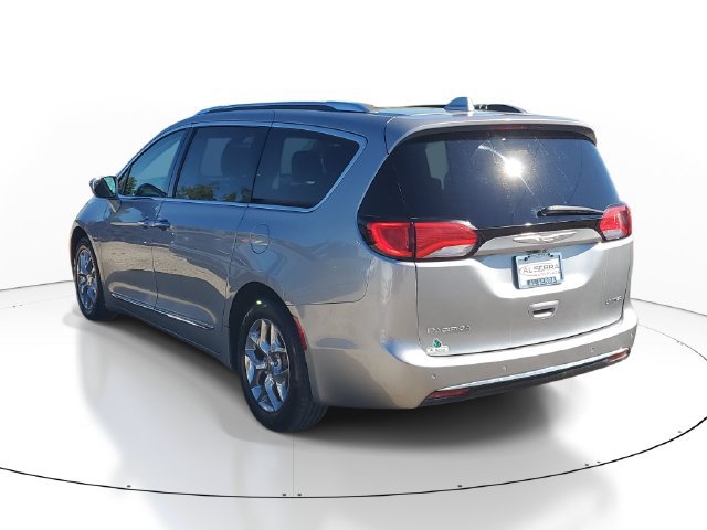 Used 2019 Chrysler Pacifica Limited FWD image 3