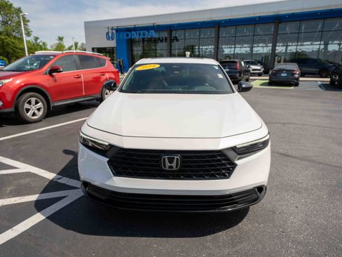 Used 2024 Honda Accord Sport image 2