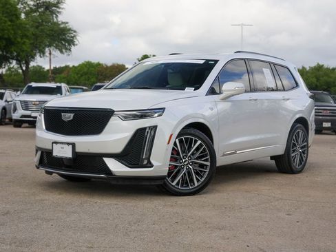 Certified 2023 Cadillac XT6 Sport w/ Technology Package image 1