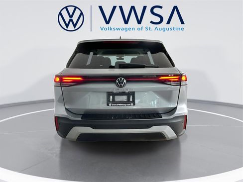 New 2025 Volkswagen Tiguan S image 7