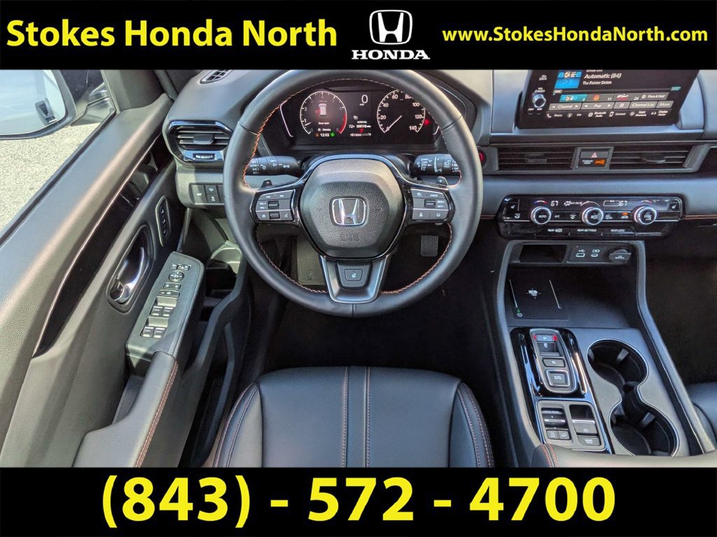 Used 2025 Honda Pilot TrailSport image 16