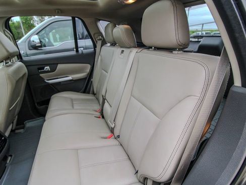 Used 2013 Ford Edge Limited FWD image 9