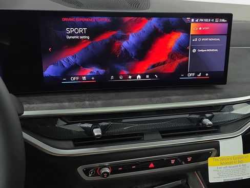 New 2026 BMW X7 xDrive40i w/ Executive Package image 21