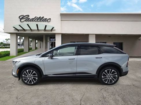 New 2026 Cadillac Optiq Sport 1 image 2