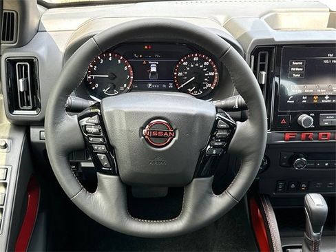 New 2025 Nissan Frontier PRO-4X w/ Pro Convenience Package image 15
