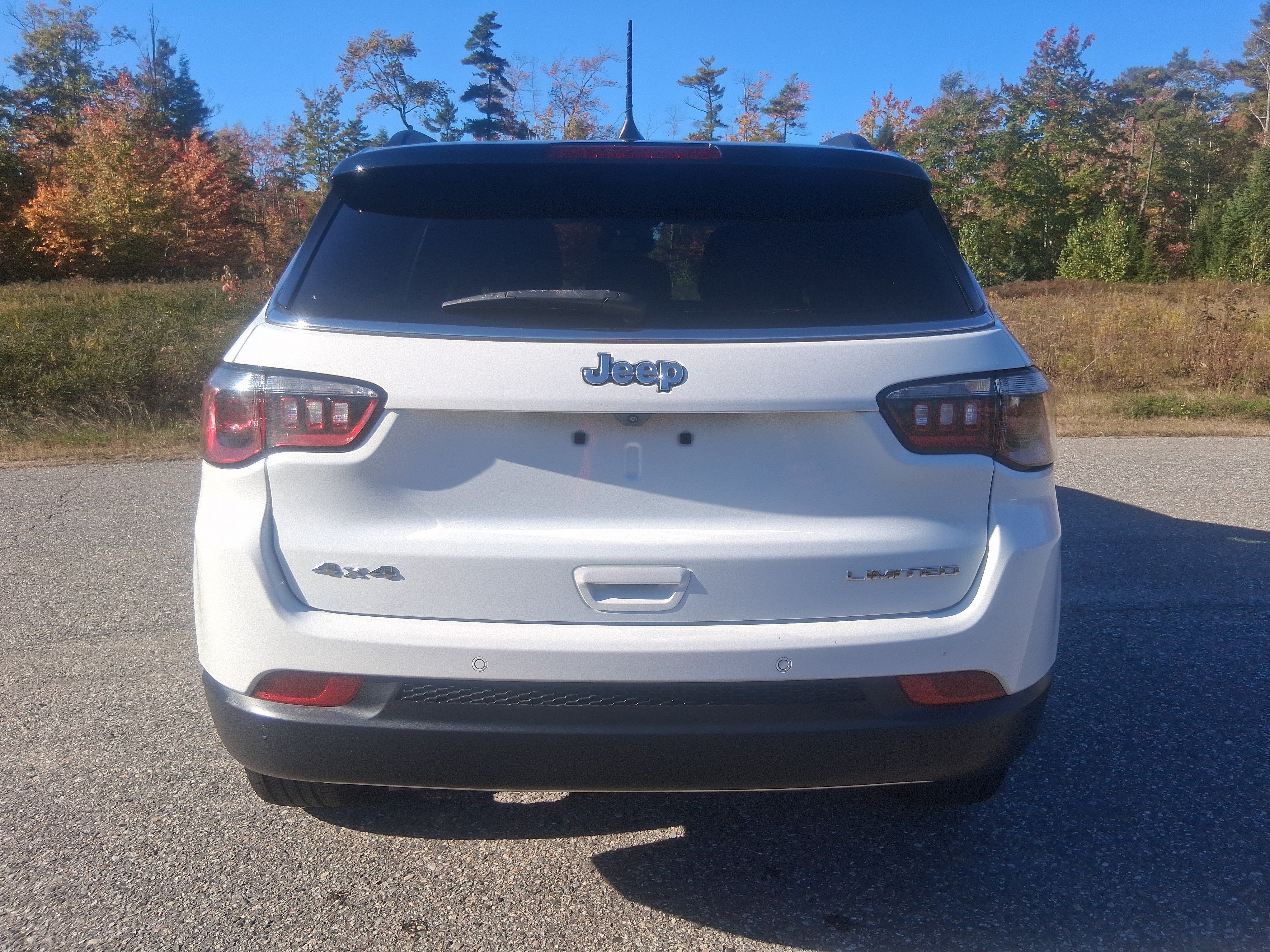 Used 2024 Jeep Compass Limited AWD/4WD image 6