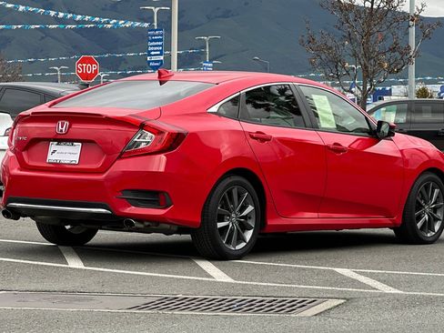 Used 2019 Honda Civic EX image 4
