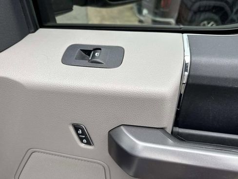 Used 2021 Ford F250 XLT image 18