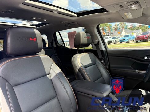 Used 2023 GMC Acadia AT4 w/ Preferred Package AWD/4WD image 12