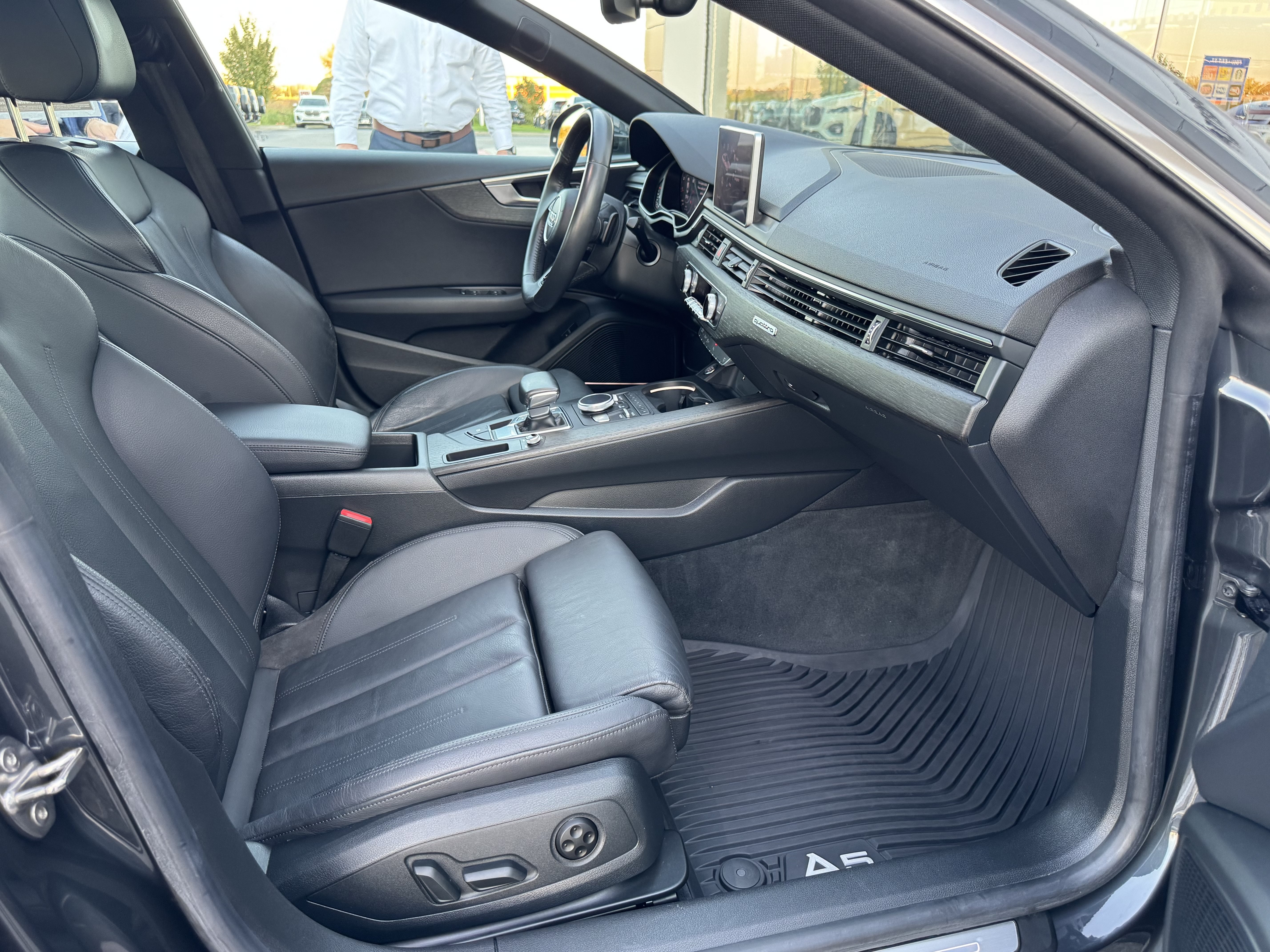Used 2018 Audi A5 2.0T Premium Plus w/ Premium Plus AWD/4WD image 3
