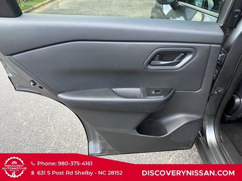 Certified 2024 Nissan Rogue S FWD image 27