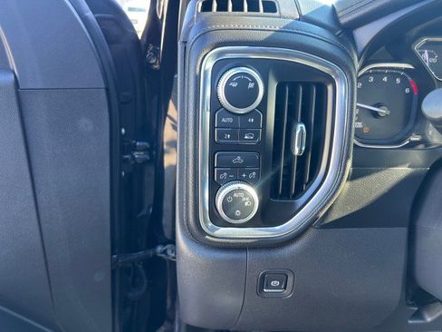 Used 2019 GMC Sierra 1500 SLE w/ SLE Value Package image 11