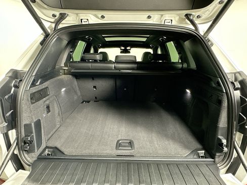 New 2026 BMW X5 xDrive40i w/ Parking Assistance Package image 26