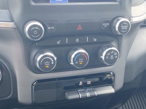 Certified 2023 RAM 1500 Big Horn AWD/4WD image 29