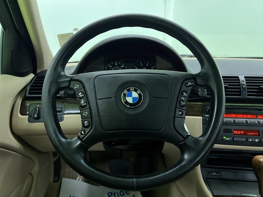 Used 2000 BMW 328i Sedan RWD image 19