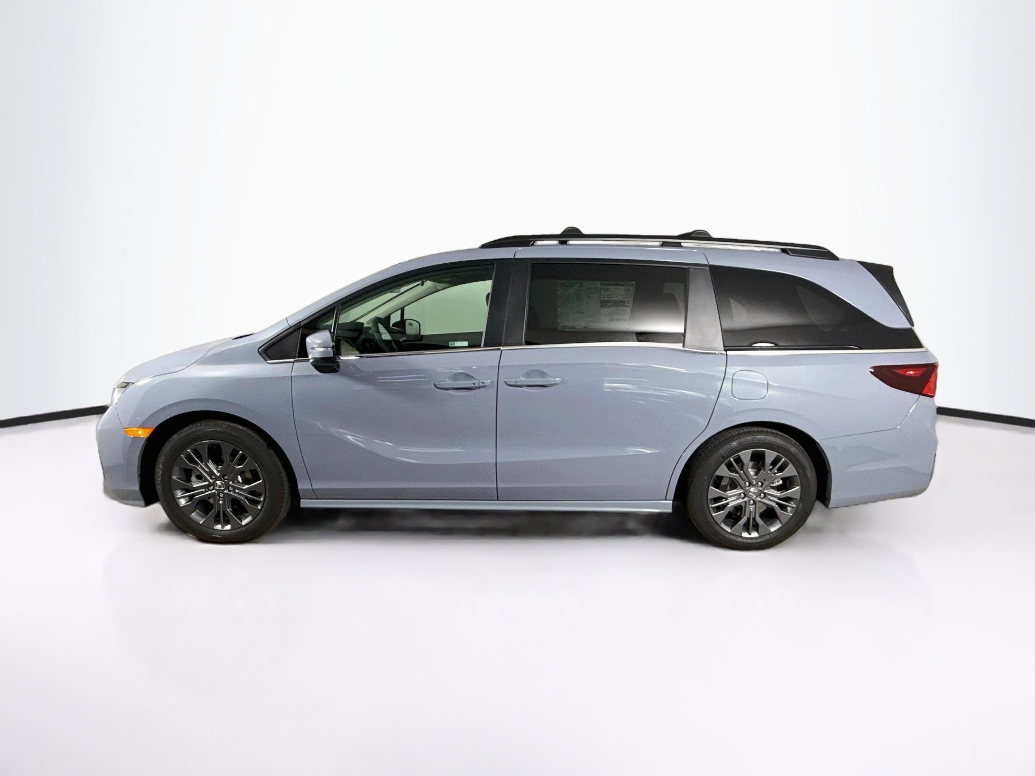 New 2027 Honda Odyssey Touring image 7