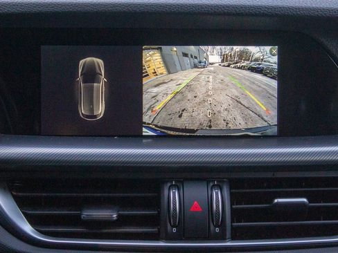 Used 2025 Alfa Romeo Stelvio Sprint w/ Veloce Package image 18