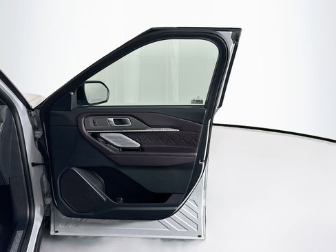 Used 2025 Ford Explorer Platinum w/ LUX Leather Package image 36