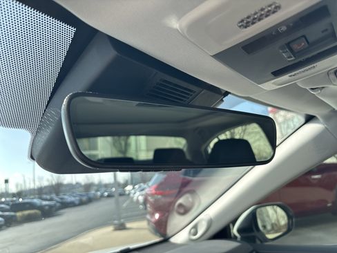 Used 2025 Toyota Camry XLE w/ Premium Plus Package image 26