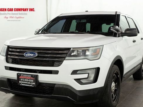 Used 2017 Ford Explorer 4WD Police Interceptor w/ Ultimate Wiring Package image 4