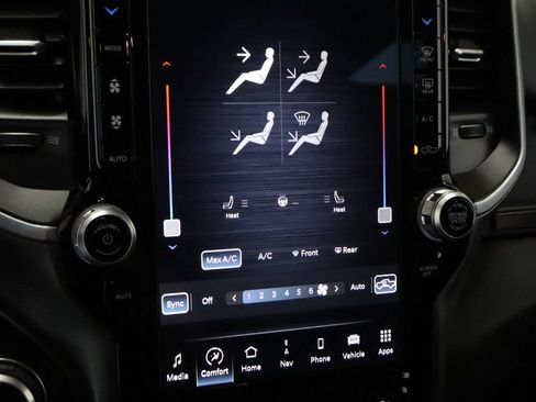 Used 2023 RAM 1500 Big Horn AWD/4WD image 33
