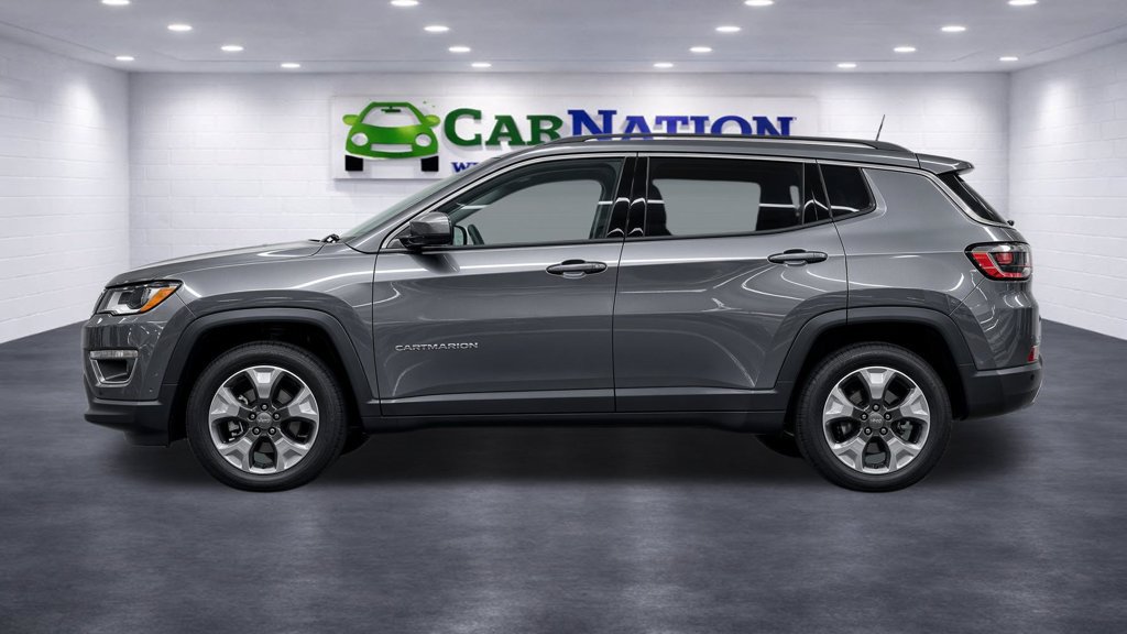 Used 2018 Jeep Compass Limited w/ Navigation Group AWD/4WD image 3