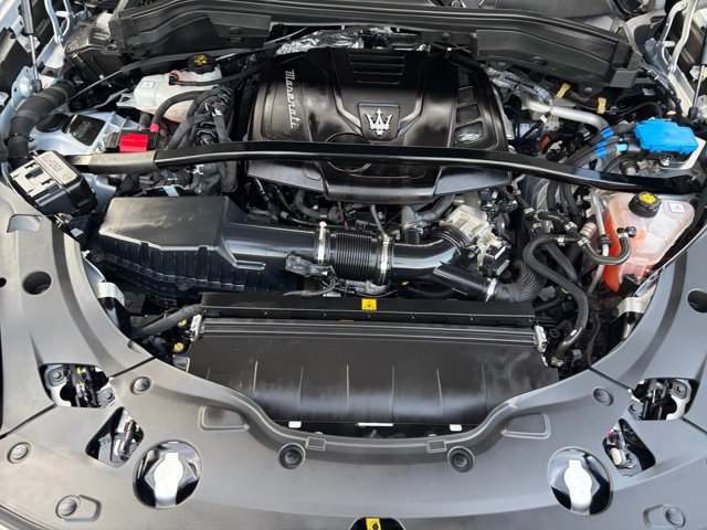 Used 2023 Maserati Grecale GT AWD/4WD image 22