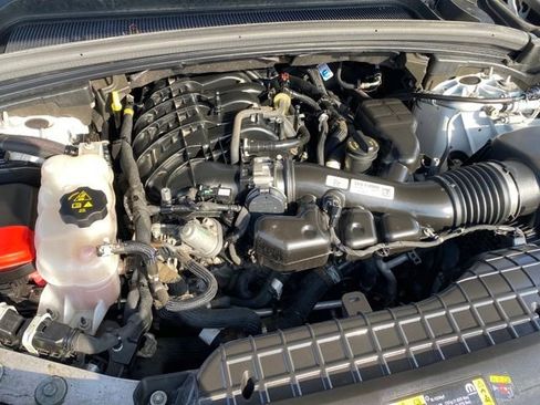 Used 2023 Jeep Grand Cherokee Limited image 21