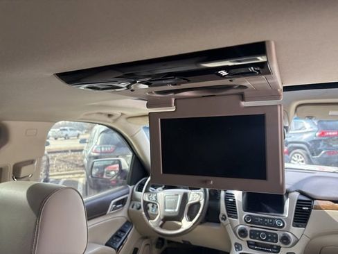 Used 2015 GMC Yukon Denali w/ Open Road Package image 14