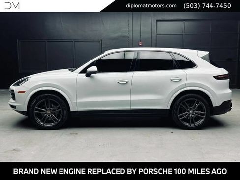 Used 2020 Porsche Cayenne AWD/4WD image 4