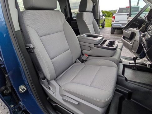 Used 2019 Chevrolet Silverado 2500 W/T AWD/4WD image 19