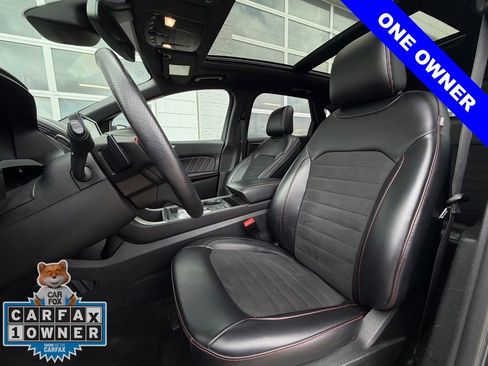 Certified 2023 Ford Edge ST-Line w/ Class II Trailer Tow Package image 6