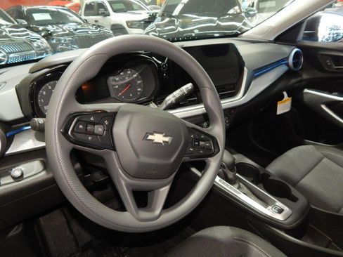 Used 2026 Chevrolet Trax LS image 16