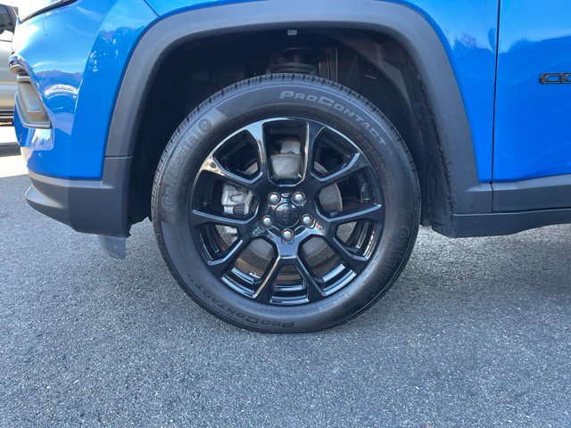 Used 2022 Jeep Compass Latitude w/ Convenience Group AWD/4WD image 31