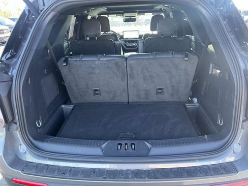 Certified 2025 Ford Explorer ST AWD/4WD image 12