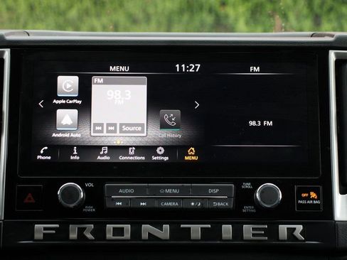 Used 2025 Nissan Frontier SV image 25